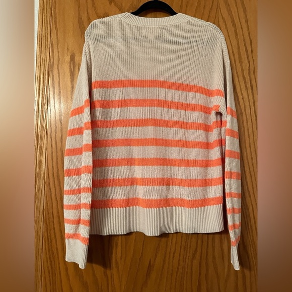 Velvet by Graham & Spencer Wren Sweater - NWT - Size L - Picture 4 of 12